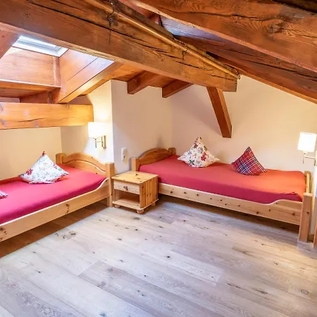 Feriengut Unterhochstatt Farm stay Schwendt (Kaiserwinkl)