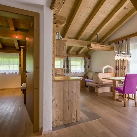 Farm stay Feriengut Unterhochstatt *